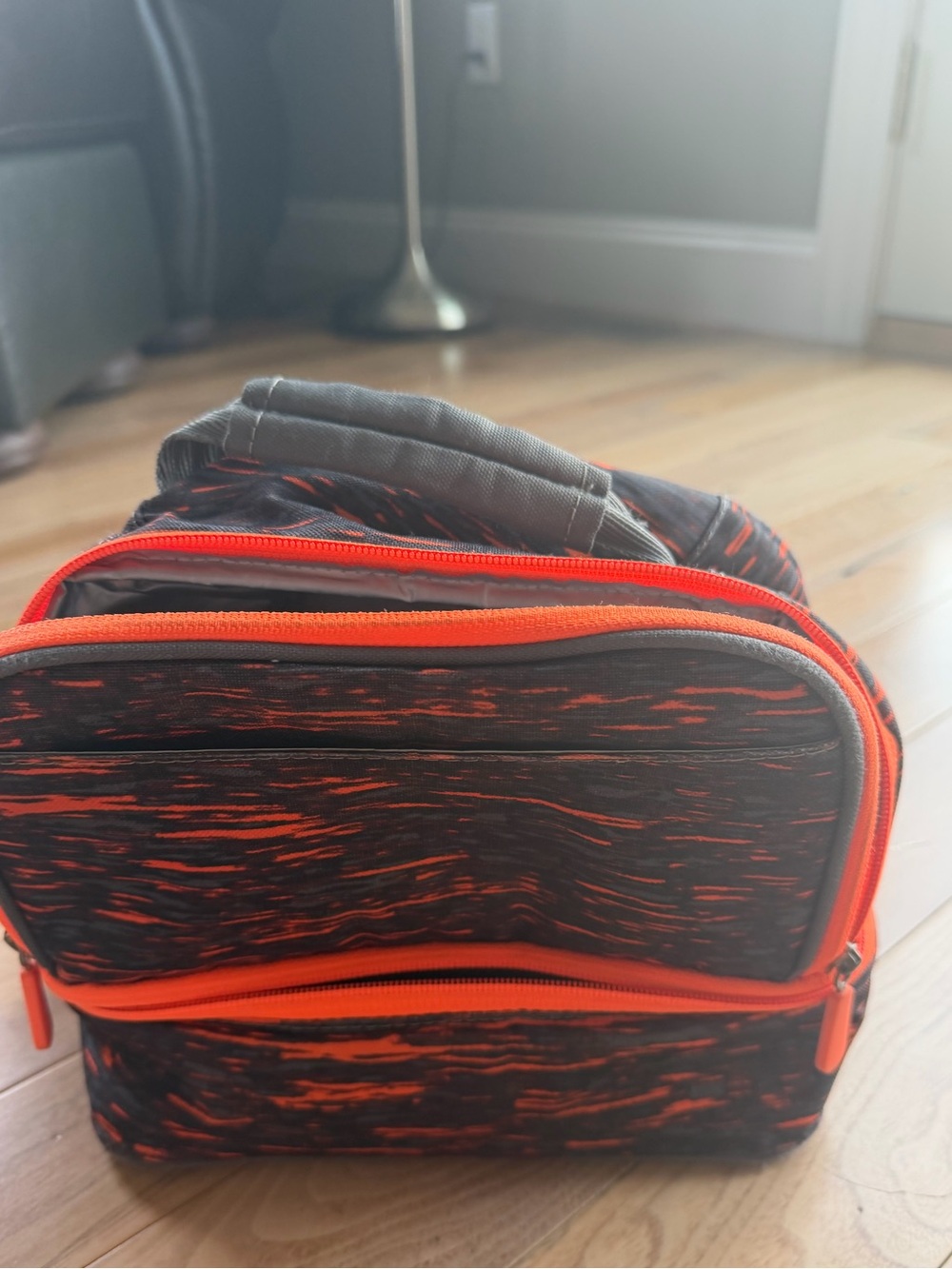 Kids pottery barn teen lunch box - Black & Orange